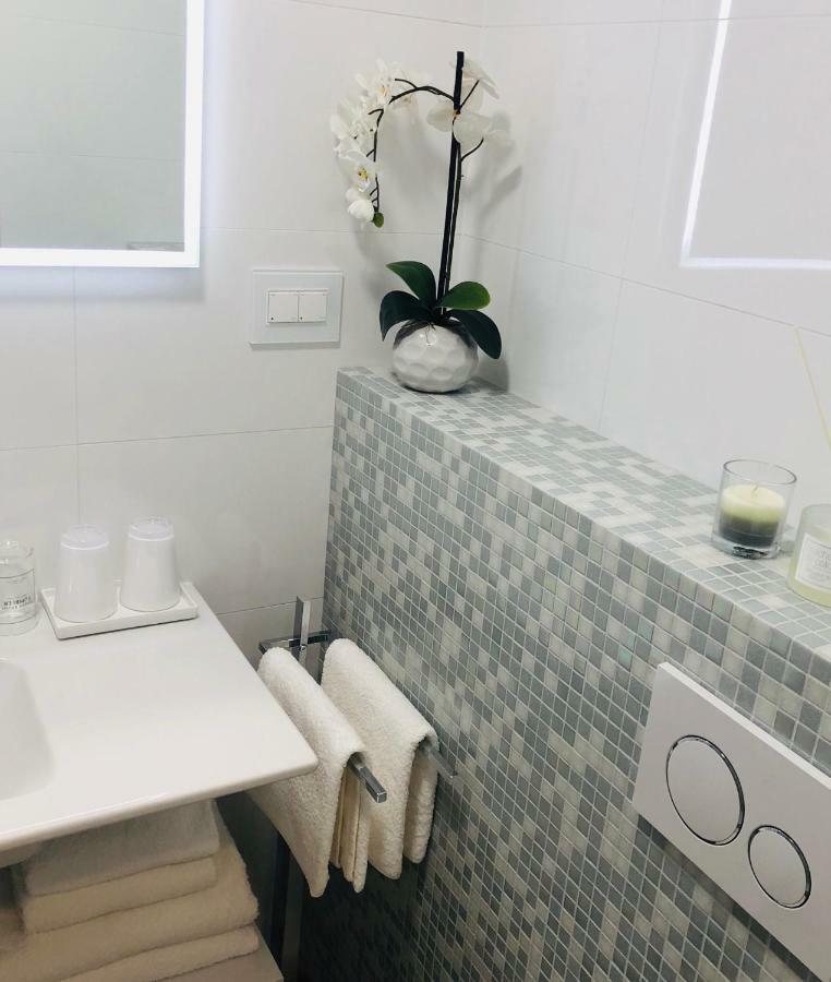 Le Soleil Rooms Split Bagian luar foto